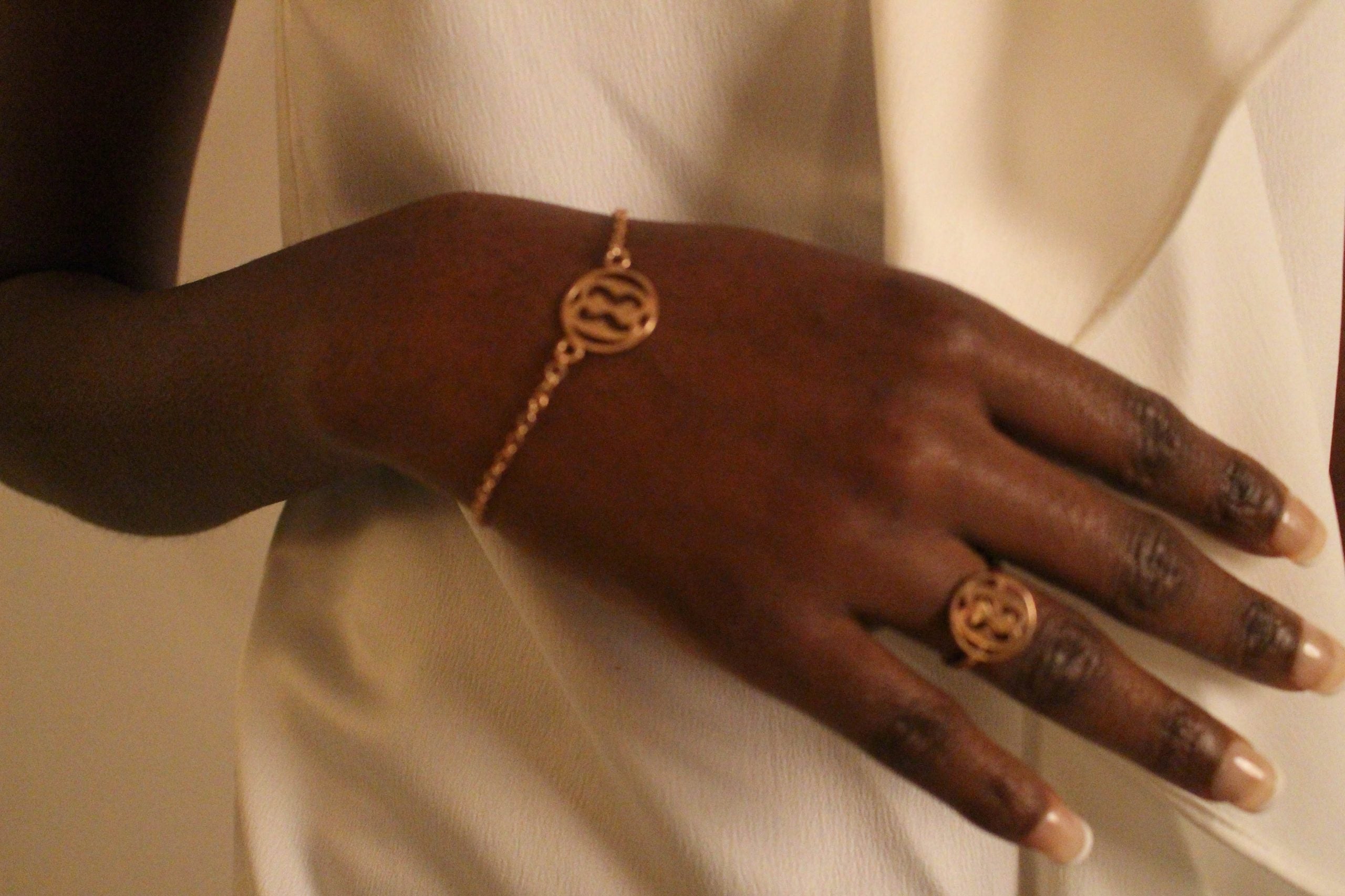 family bracelet and ring (Nkonsonkonson)